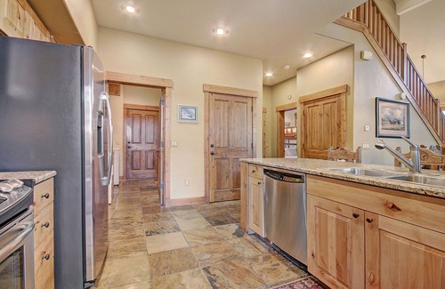 Breckenridge House | Premier 2-story Townhome Minutes From Winter Activities 3 Bedroom Townhouse by RedAwning