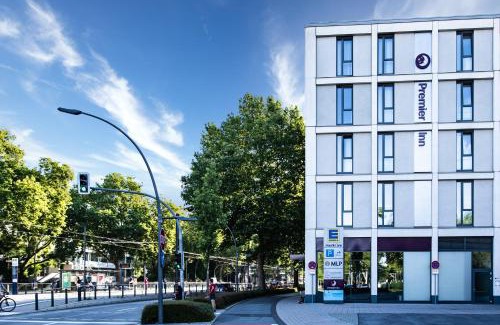 Weststadt Hotel | Premier Inn Heidelberg City Centre