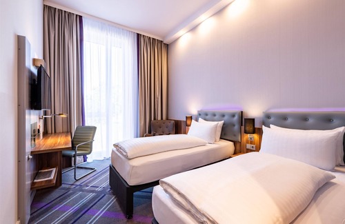 Weststadt Hotel | Premier Inn Heidelberg City Centre