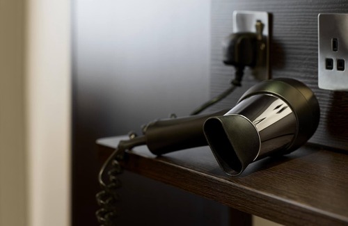 Gatwick Hotel | Premier Inn London Gatwick Airport East