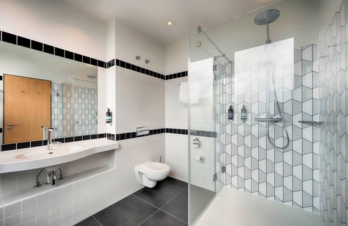 Englschalking Hotel | Premier Inn München City Ost