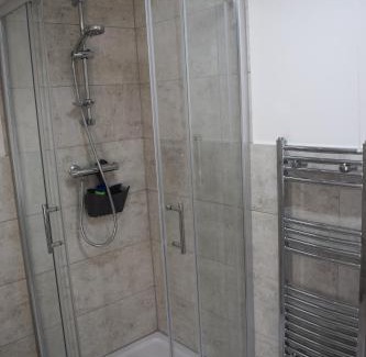 Ferndale Apartment | Premier London Rooms