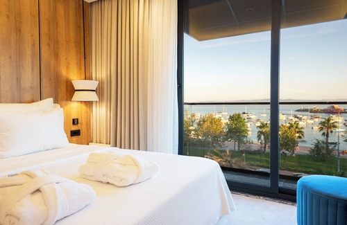 Pendik District Hotel | Premier Lounge Hotel