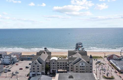 Old Orchard Beach Apartment | Premier Ocean-Side 2BR at Grand Victorian