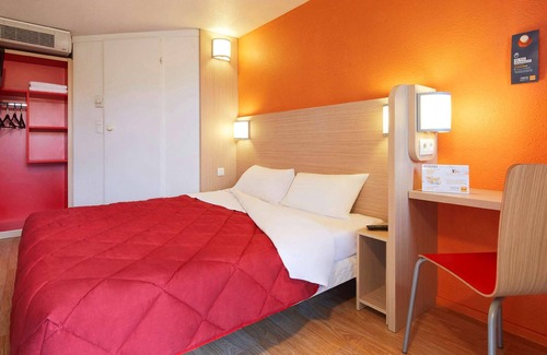 Plaisir Hotel | Premiere Classe Plaisir