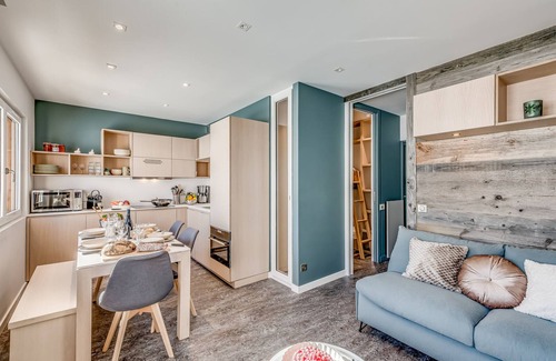 Tignes le Lac Apartment | Premium 1BR Apartment for 4 in Tignes with lake view, all amenities included
