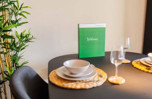 Binnenstad Apartment | Premium 70m2 Two-Bedroom Apartment - SD23H