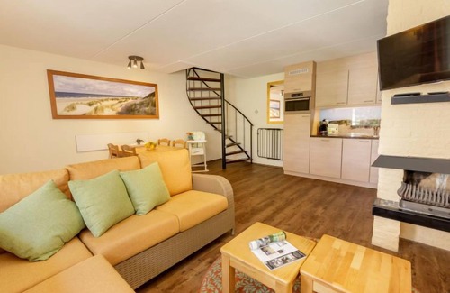 Ouddorp House | Premium Cottage by Interhome