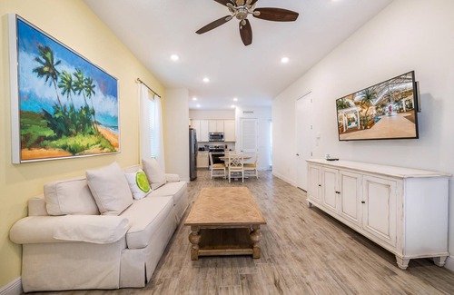 West Kissimmee Cottage | Premium Cottage with Private Hot Tub near Disney Margaritaville Resort & Island.