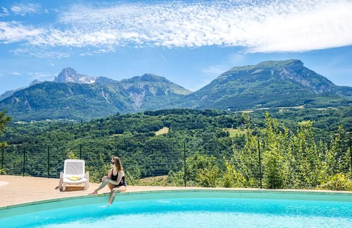 La Salle-en-Beaumont House | Premium lodge tent with sanitary facilities for 5 people 5 people