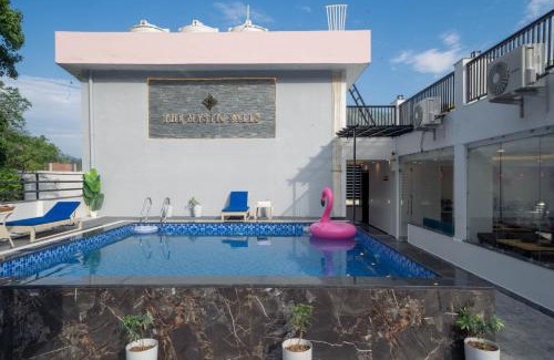 Haridwar Hotel | Premium Mystic Falls near Secret Waterfall