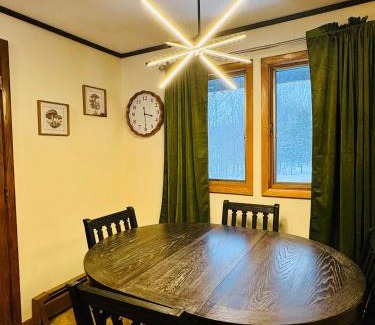Bessemer Villa | Premium Slope-Side Escape I Alpen Villas at Powderhorn Mountain