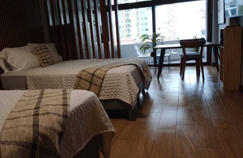 Zona 10 Apartment | Premium Studio with Balcony in zone 10