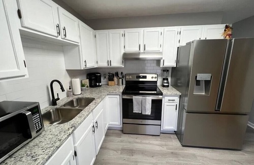 Sevierville House | Premium Vacation- 2 miles to Dollywood- Arcade & much more