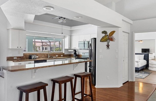 Charlotte Harbor House | Premium waterfront 3bd villa with a private pool (CH887)