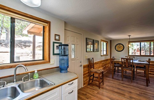 Prescott House | Prescott Forest Cabin w/Deck, 9 Miles to Downtown