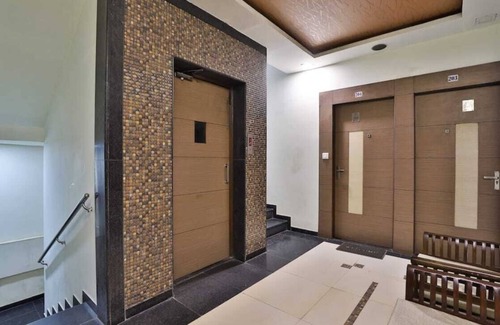 Vadodara Apartment | Presidency Studios