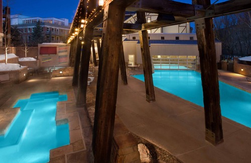 Downtown Park City Villa | PRESIDENT'S WEEK 2025! FULL 2BR/2BA VILLA/BEST SNOW & LOCATION IN US!