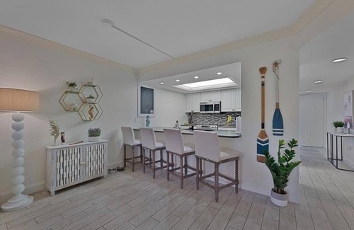 Palm River Estates Condo | Prestige Naples Condo