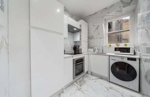 City of Westminster Apartment | Prestigious Apartment on Oxford Street - 2 Bedroom