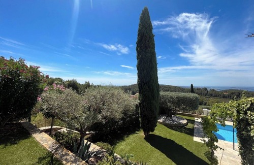 Ollioules Villa | Prestigious villa, swimming pool and breathtaking view