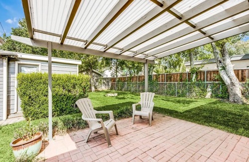 Preston Hollow House | Preston Hollow in between Home