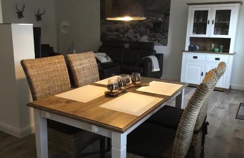 Damnatz Apartment | Prettur