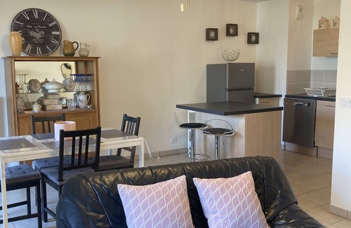 Aix-les-Bains Apartment | Pretty apartment T3 63 m² PMR on the ground floor garden terrace "promotion