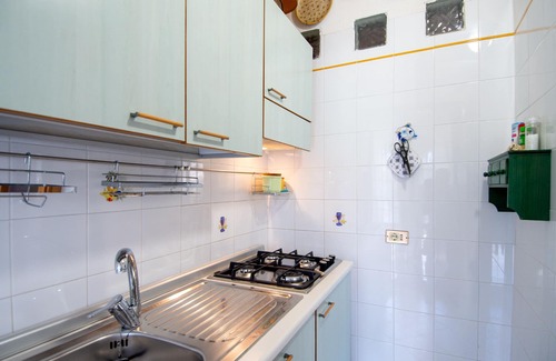 Villasimius Villa | PRETTY APARTMENT ON THE 1ST FLOOR A FEW STEPS FROM THE BEACH