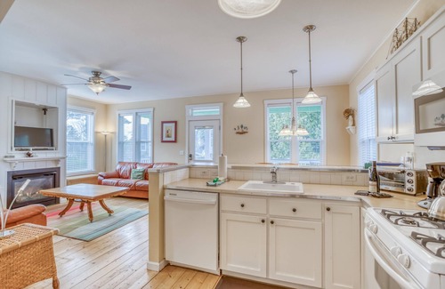 Lincoln Beach House | Pretty Bella Beach Home with Large Hot Tub, Ping-Pong and EV Car Charger!