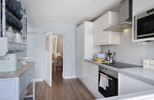Bourton Cottage | Pretty character holiday cottage - Appletree Cottage