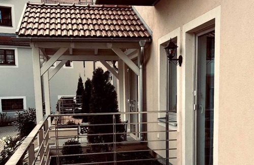 Konigstein an der Elbe Apartment | Pretty design apartment with parking space in the center of Königstein