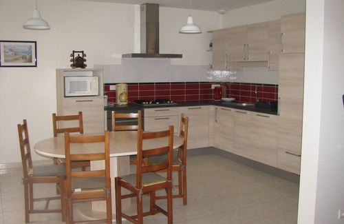 Nevez House | PRETTY HOUSE LOCATED BETWEEN COUNTRYSIDE AND SEA