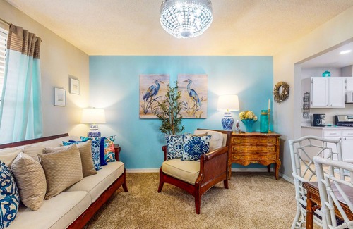 Ono Island House | Pretty in Perdido Key - Home with kitchen, patio, playground, central AC, & W/D
