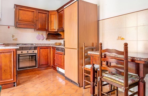 Piazza Apartment | Pretty independent villa on one floor of 126 sqm, ideal for 5 people, surrounded by greenery and with private garden.The accommodation is located in Piazza, just 5.5 km from Deiva Marina, a picturesque seaside village known for its beaches and perfect fo