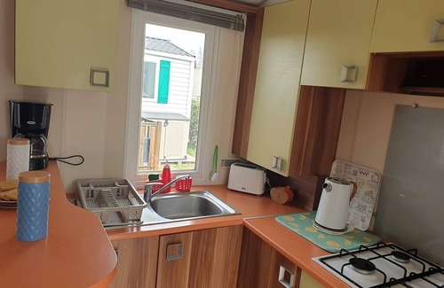 La Roque-d'Antheron House | pretty mobile home located in a 4 * campsite