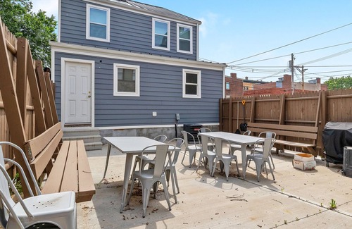 Central Northside House | Pretty Pittsburgh*2BR1BA|Central