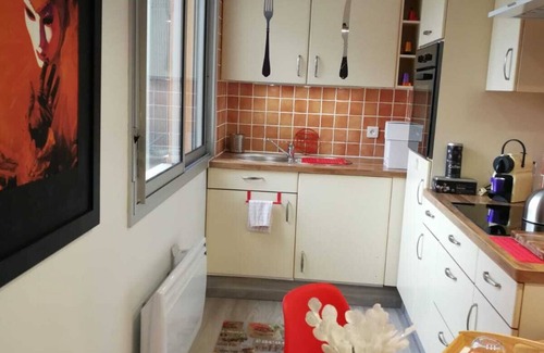 Annemasse Condo | PRETTY STUDIO 20 mins from Geneva