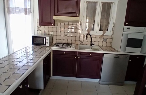 La Cotiniere House | Pretty town house in the heart of La Cotinière for 4 people