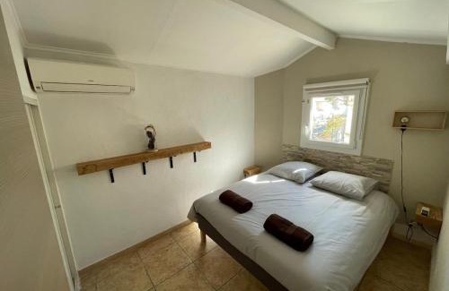 Bandol House | pretty villa club cosy Bandol