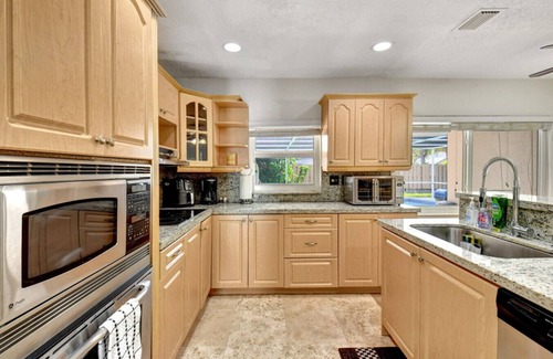 Boca Raton House | Prime Boca Raton: Beach, Pool, & Fun! 3BR/2BA