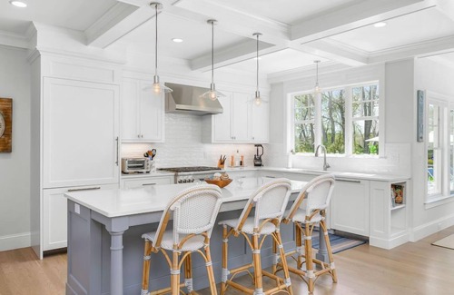 West Chatham House | Prime Chatham Retreat with Pool, Spa & Style RPAM093