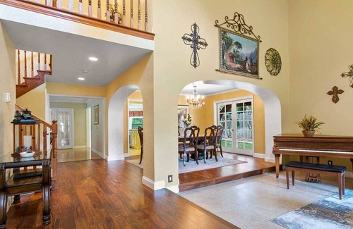 Valle Lindo House | Prime Haven on Pomona