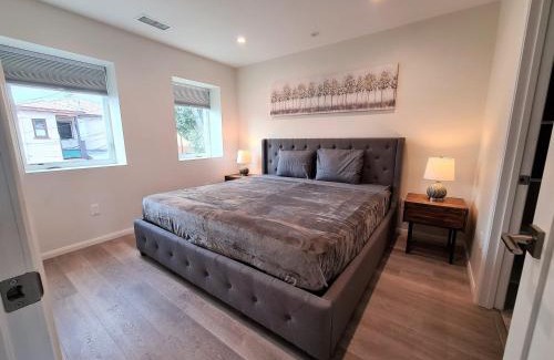 Beverly Hills Apartment | Prime LA 2 bedroom & 3 bath home Beverly Hills adj