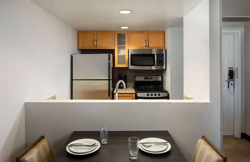 Carmel Mountain Ranch Apartment | Prime Location! 2 Convenient Units, Pool, Onsite Parking, Free Breakfast