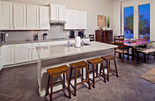 Sonoran Foothills House | Prime Location, 3 Primary Suites, Heated Pool & Spa, Fun Game Room, BBQ, More!