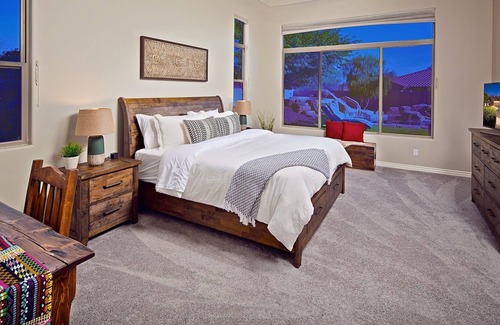 Sonoran Foothills House | Prime Location, 3 Primary Suites, Heated Pool & Spa, Fun Game Room, BBQ, More!