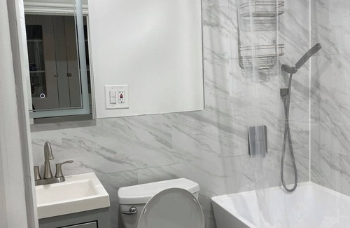 Prospect Heights Apartment | Prime location! Cozy apartment in Prospect Heights
