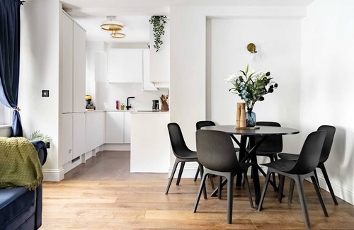 Marylebone Apartment | Prime Location | Designer 2BR by Park