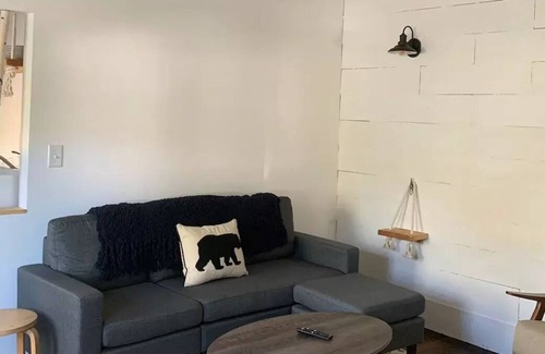 Meredith Apartment | Prime Location Downtown Meredith Walking Distance to Everything.Newly Renovated.